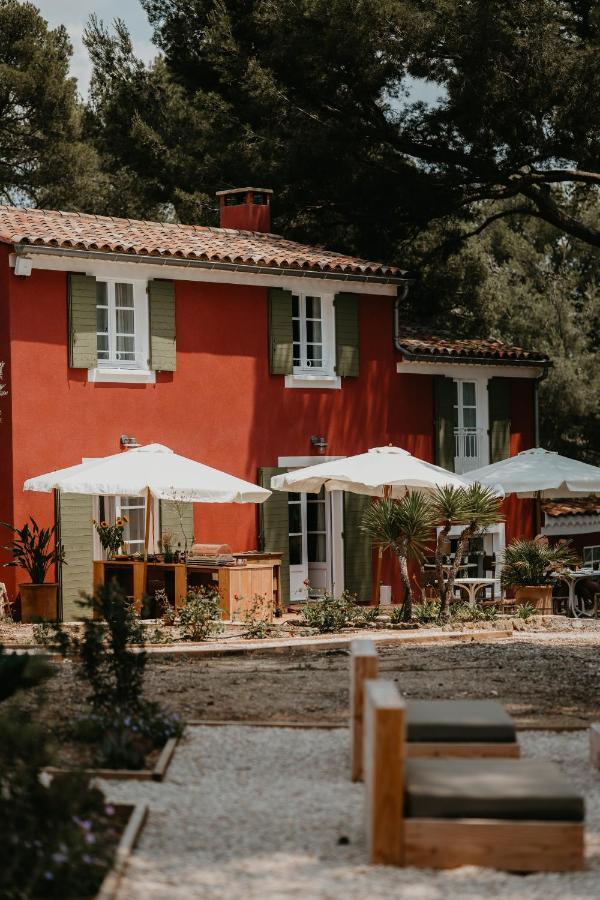 ル・ボーセ Le Cigalon Bed & Breakfast エクステリア 写真