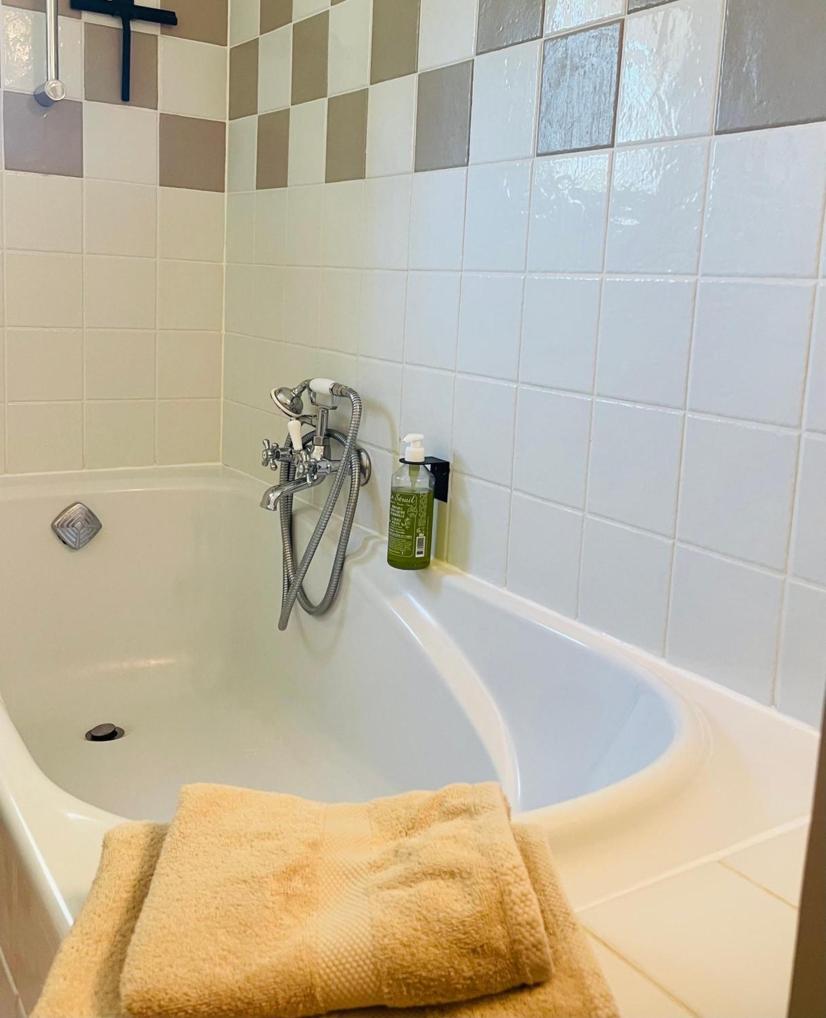 ル・ボーセ Le Cigalon Bed & Breakfast 部屋 写真